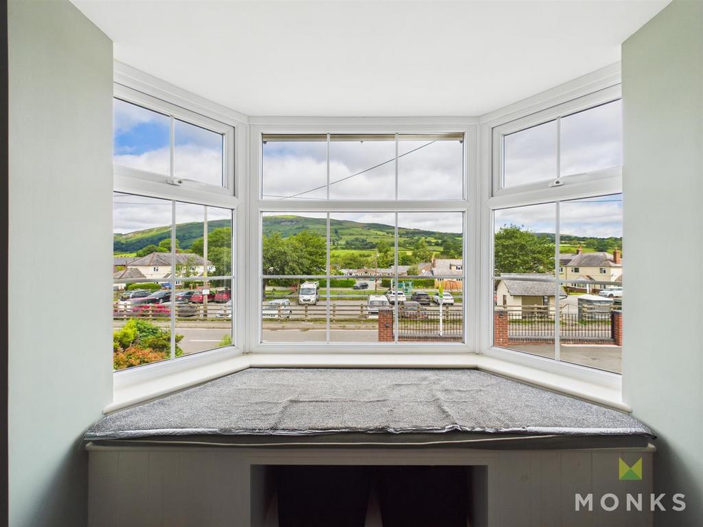 CAM01420 G0-PR0688-STILL028.jpg