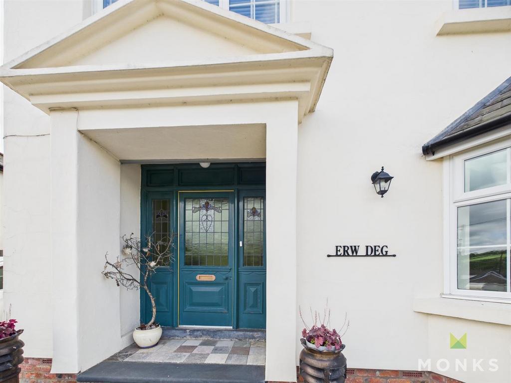 CAM01420 G0-PR0688-STILL009.jpg