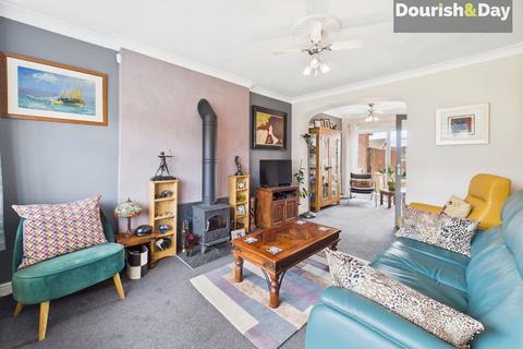 52 Doxey Fields, Stafford, ST16 1HL