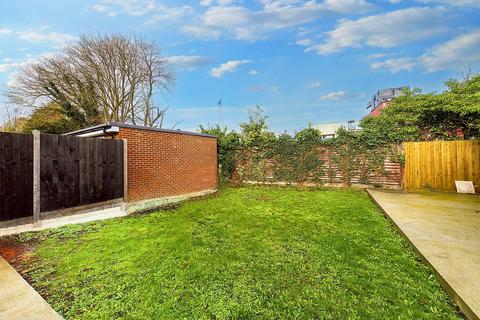 4 bedroom semi-detached house for sale, Aldridge Avenue, Stanmore, HA7