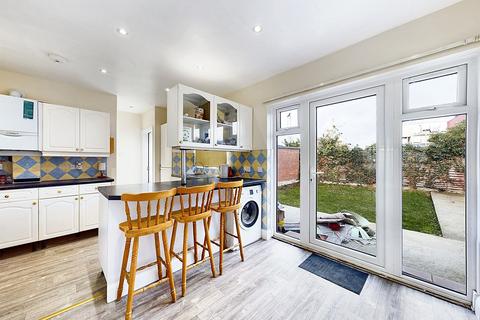 4 bedroom semi-detached house for sale, Aldridge Avenue, Stanmore, HA7