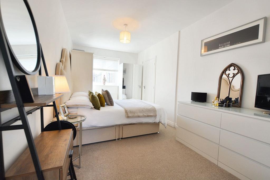 Main bedroom