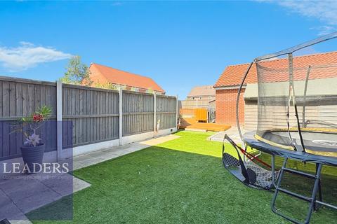 3 bedroom semi-detached house for sale, Digby Way, Halstead, Essex