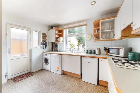 4 bedroom detached house for sale, Whitehorse Drive, Epsom