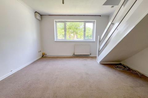 2 bedroom semi-detached house for sale, The Sherrings, Patchway, Bristol, Gloucestershire, BS34