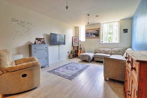 2 bedroom apartment for sale, Ettington Road, Warwick CV35