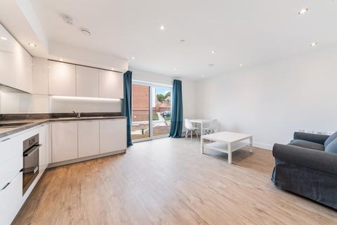 1 bedroom flat to rent, Griffin Court, Saxon Square, Stirling Drive, Luton, Bedfordshire, LU2
