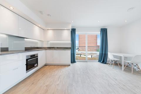 1 bedroom flat to rent, Griffin Court, Saxon Square, Stirling Drive, Luton, Bedfordshire, LU2