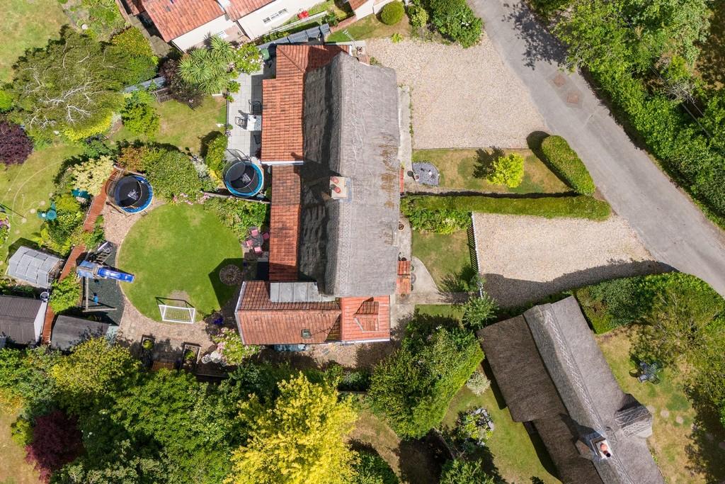 1440px-Little Thatch-49