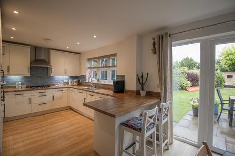 4 bedroom detached house for sale, Maxwell Drive, Crindledyke