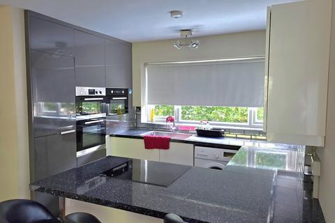 2 bedroom ground floor flat for sale, Lawrence Grove, Southampton
