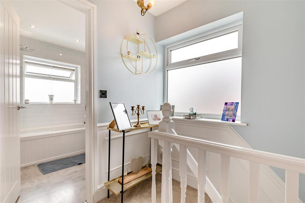 8654031-interior10.jpg