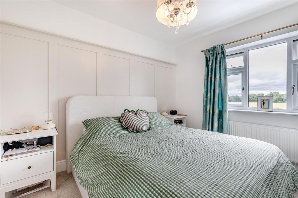 8654031-interior15.jpg