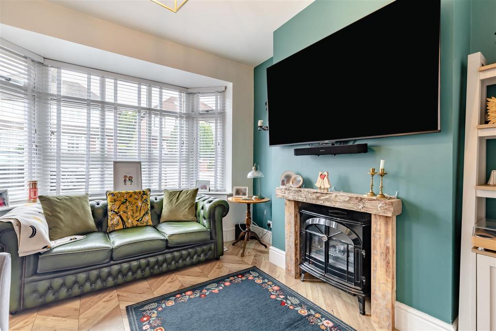 8654031-interior27.jpg