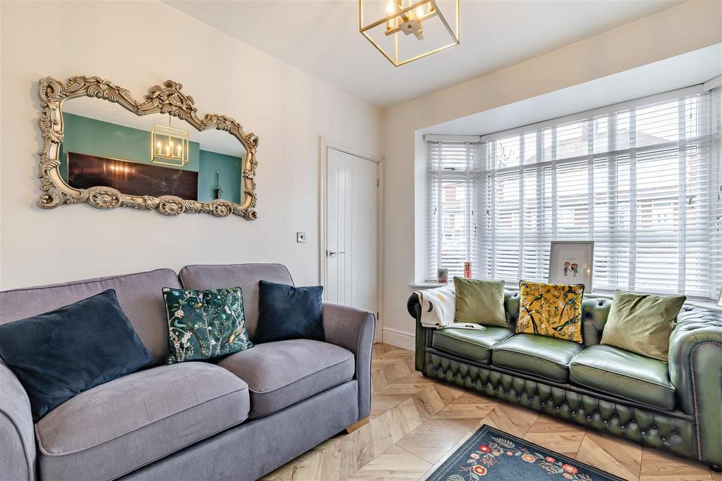 8654031-interior28.jpg