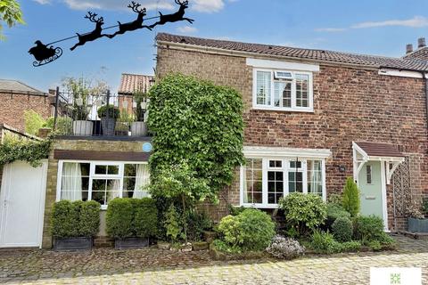 2 bedroom semi-detached house for sale, West Green, Stokesley, Middlesbrough, North Yorkshire
