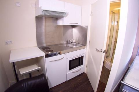 1 bedroom apartment to rent, St. Anns Lane, Leeds