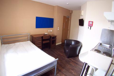 1 bedroom apartment to rent, St. Anns Lane, Leeds