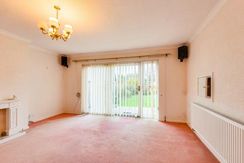 3 bedroom semi-detached bungalow for sale, Chelsworth Crescent, Southend-on-Sea, SS1