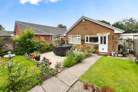 2 bedroom detached bungalow for sale, The Walkway, Ladybridge