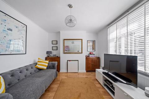 65 Idmiston Square, Worcester Park, KT4 7SX