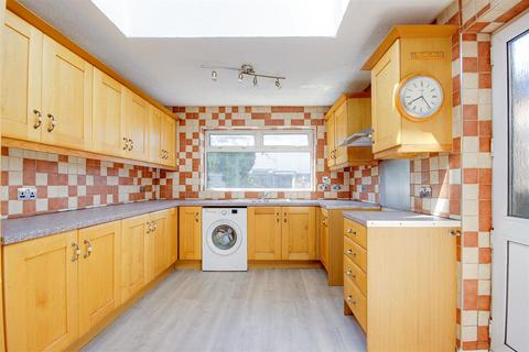 3 bedroom terraced house for sale, Carterhatch Road, Enfield