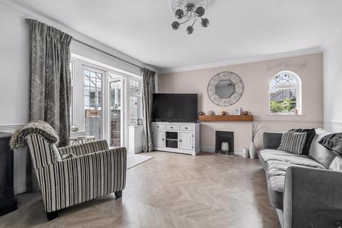 3 bedroom bungalow for sale, Rowtown, Row Town KT15