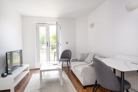 1 bedroom apartment for sale, Church Road, Addlestone KT15