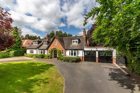 5 bedroom detached house for sale, Eastern Way, Ponteland NE20