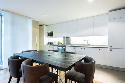 2 bedroom flat to rent, Fulham Road, London SW3