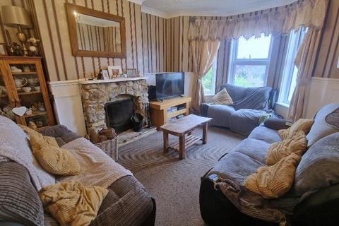 3 bedroom semi-detached house for sale, Great Preston Road, Ryde, Isle of Wight, PO33 1AZ