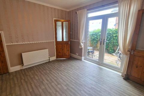 3 bedroom semi-detached house for sale, Great Preston Road, Ryde, Isle of Wight, PO33 1AZ