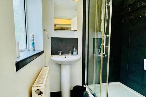 5 bedroom house share to rent, Croydon Road, Bournbrook B29