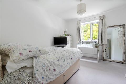 35 Badgers Gate, Dunstable, LU6 2BF