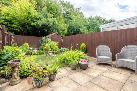 35 Badgers Gate, Dunstable, LU6 2BF