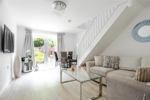 35 Badgers Gate, Dunstable, LU6 2BF