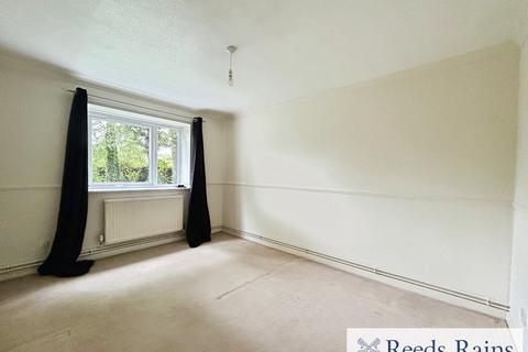 undefined, Canterbury Gardens, Greater Manchester M5