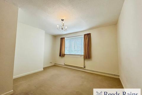 undefined, Canterbury Gardens, Greater Manchester M5