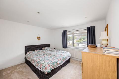 8 Monks Walk, Upper Beeding, Steyning, BN44 3HR
