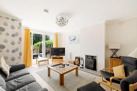 3 bedroom semi-detached bungalow for sale, Wear Bay Road , Folkestone, Folkestone, CT19