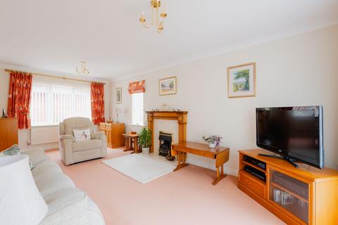 61 Cromwells Meadow, Crediton, EX17 1JZ