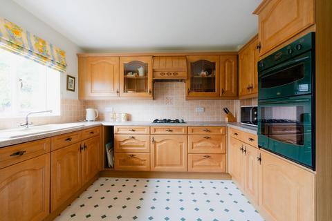 61 Cromwells Meadow, Crediton, EX17 1JZ