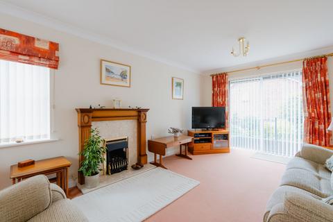 61 Cromwells Meadow, Crediton, EX17 1JZ
