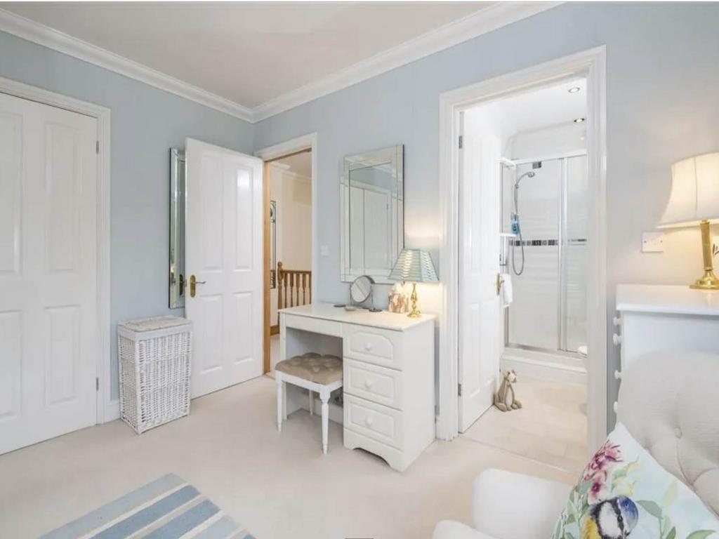 Ensuite
