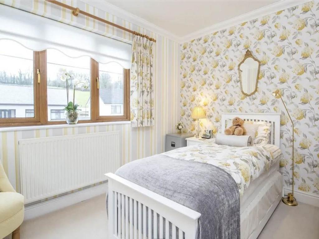 Bedroom4