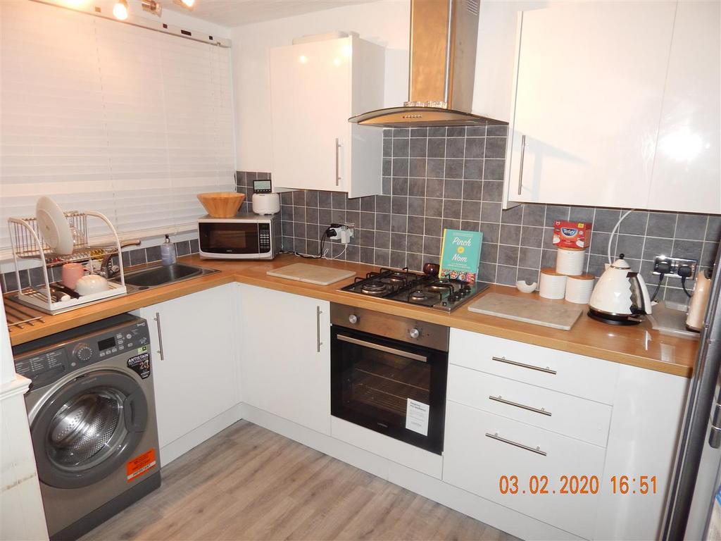 Fitted Kitchen