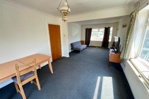 10 Corncrake Close, Luton, LU2 8EL
