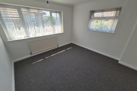 10 Corncrake Close, Luton, LU2 8EL