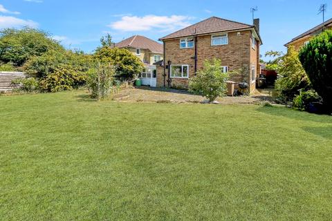 10 Corncrake Close, Luton, LU2 8EL