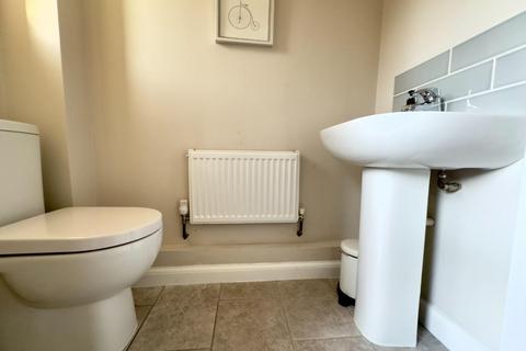 undefined, Walmer Close, Southwater, Horsham